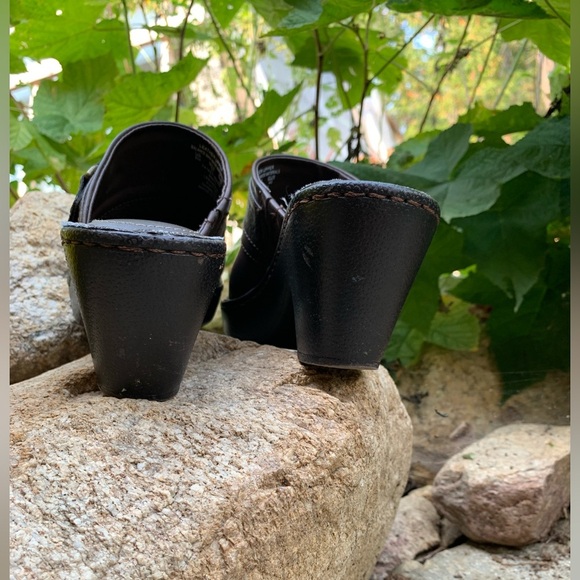 Brown Leather Clogs Mules Size 8 Mountain Sole Chic Baby Doll Grunge 90’s Y2K - Picture 3 of 8